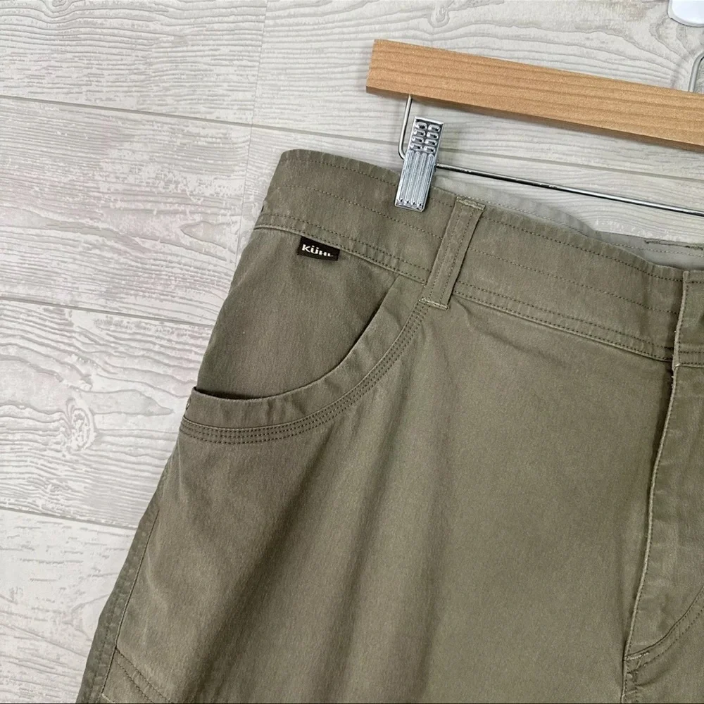 Kuhl Men’s Vintage Patina Dyed Shorts Army Green Size 38